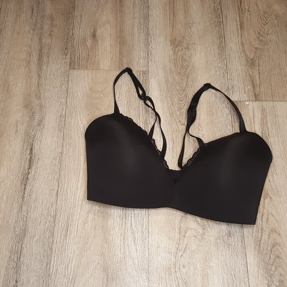 Black Wireless Bra